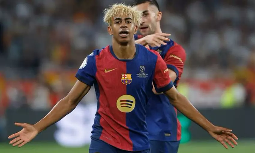 ประวัติ ลามีน ยามาล