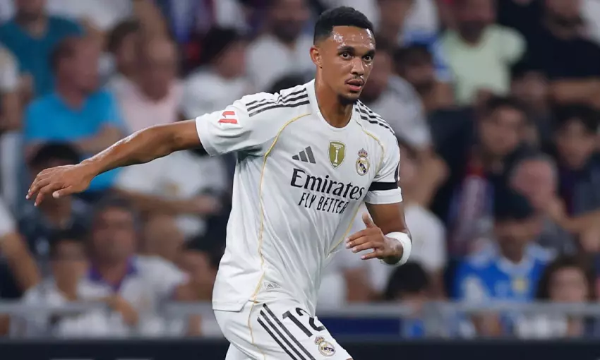 ประวัติ เทรนต์ อเล็กซานเดอร์-อาร์โนลด์