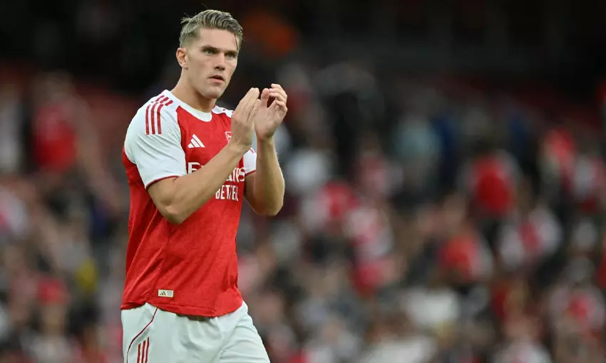 ประวัติ วิกตอร์ ยอเกเรส