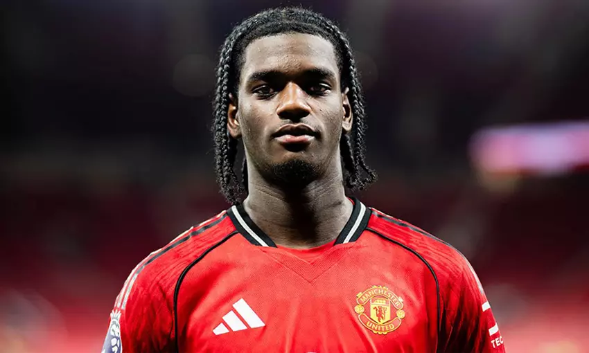 ประวัติของเอเดน เฮฟเวน เซ็นเตอร์แบ็กดาวรุ่ง แมนเชสเตอร์ ยูไนเต็ด