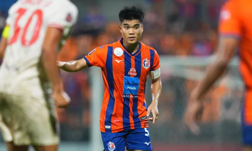 ข้อมูลส่วนตัวเบื้องต้นของพีรดนย์ ฉ่ำรัศมี