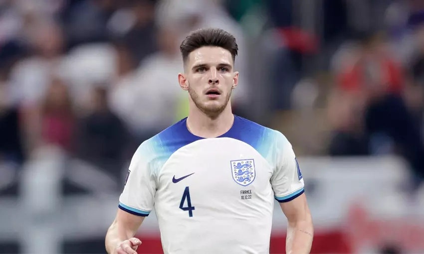 ประวัติของเดคลัน ไรซ์ กองกลางตัวรับระดับโลก พลังขับเคลื่อนแดนกลางยุคใหม่