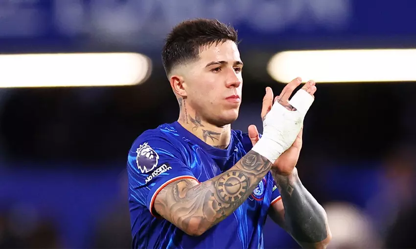 ข้อมูลส่วนตัวเบื้องต้นของเอนโซ เฟร์นันเดซ