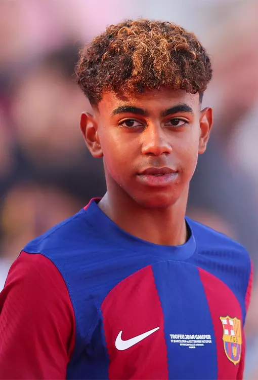 ประวัติ ลามีน ยามาล