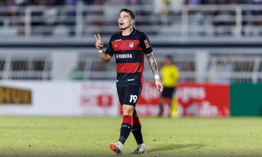 ประวัติ ทริสตอง โด