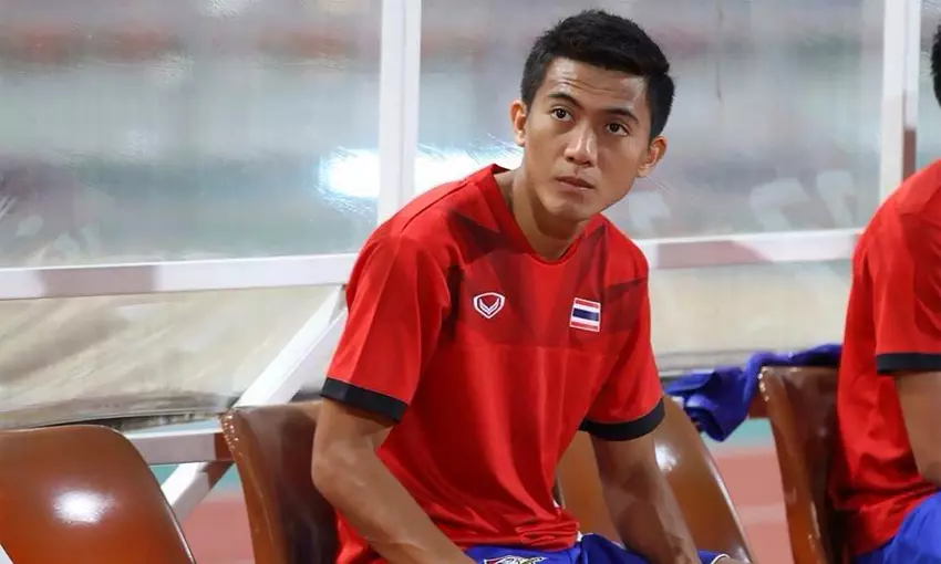 ประวัติ ศราวุธ มาสุข