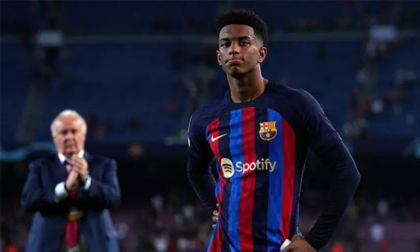 ข้อมูลส่วนตัวเบื้องต้นของอาเลฆันโดร บัลเด