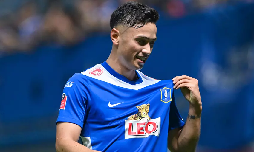 ประวัติของพาตริก กุสตาฟส์สัน กองหน้าลูกครึ่งไทย-สวีเดน