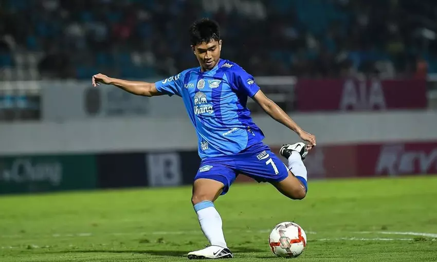 ประวัติของชาญณรงค์ พรมศรีแก้ว กลางตัวรุกชั้นนำ ของชลบุรี เอฟซี