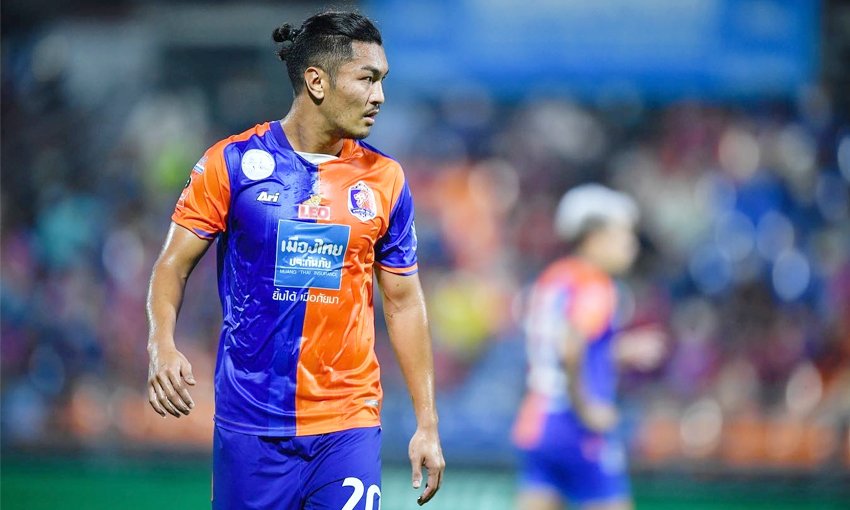 ประวัติ อดิศร พรหมรักษ์