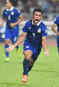 ประวัติ เกริกฤทธิ์ ทวีกาญจน์