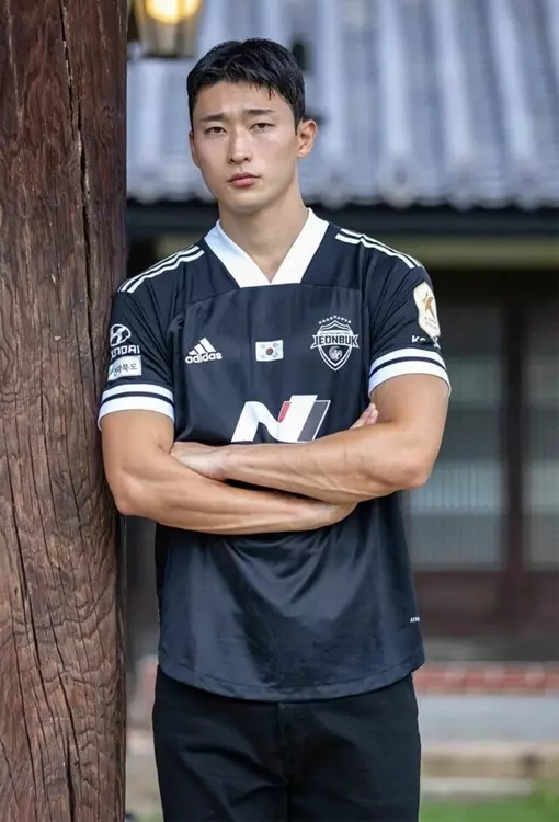 ประวัติ โช คยู ซอง