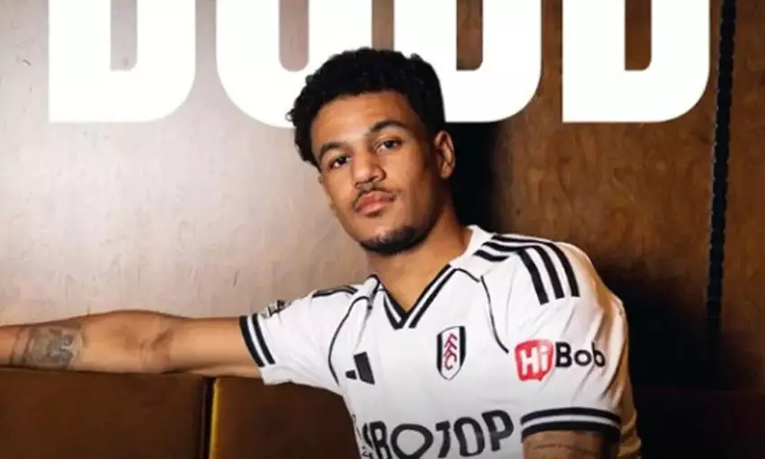 ประวัติของออสการ์ บ็อบบ์