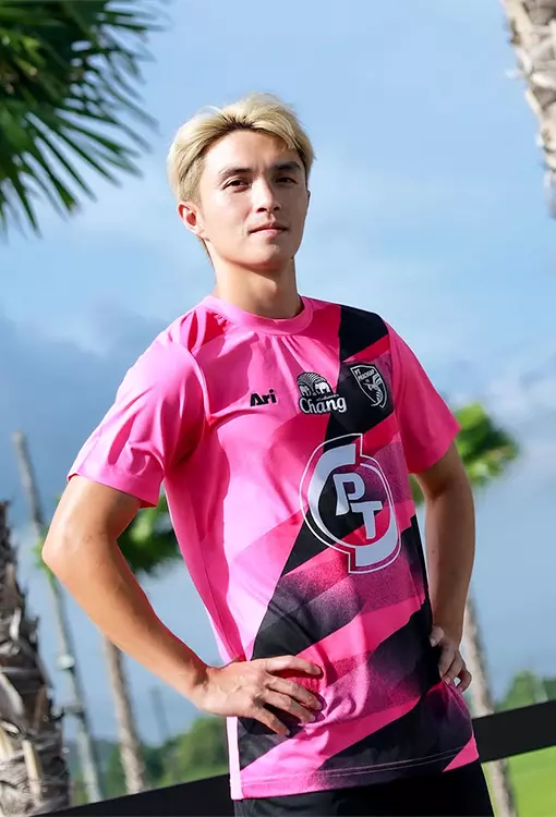 ประวัติ เชาว์วัฒน์ วีระชาติ